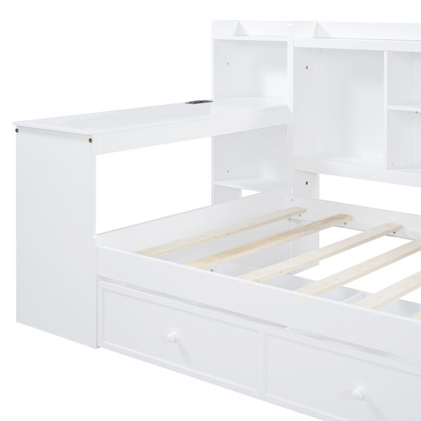 Daybed with desk