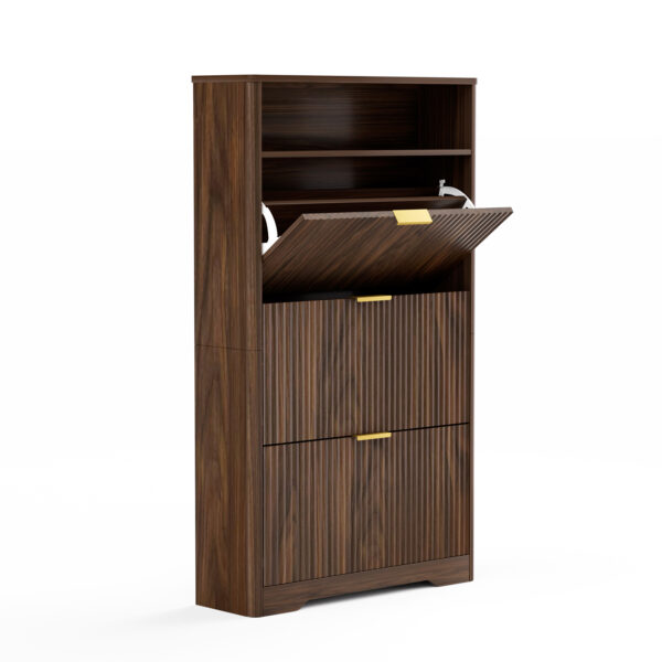 Cabinet detail