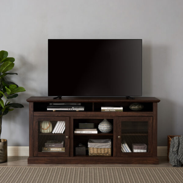 Entertainment center