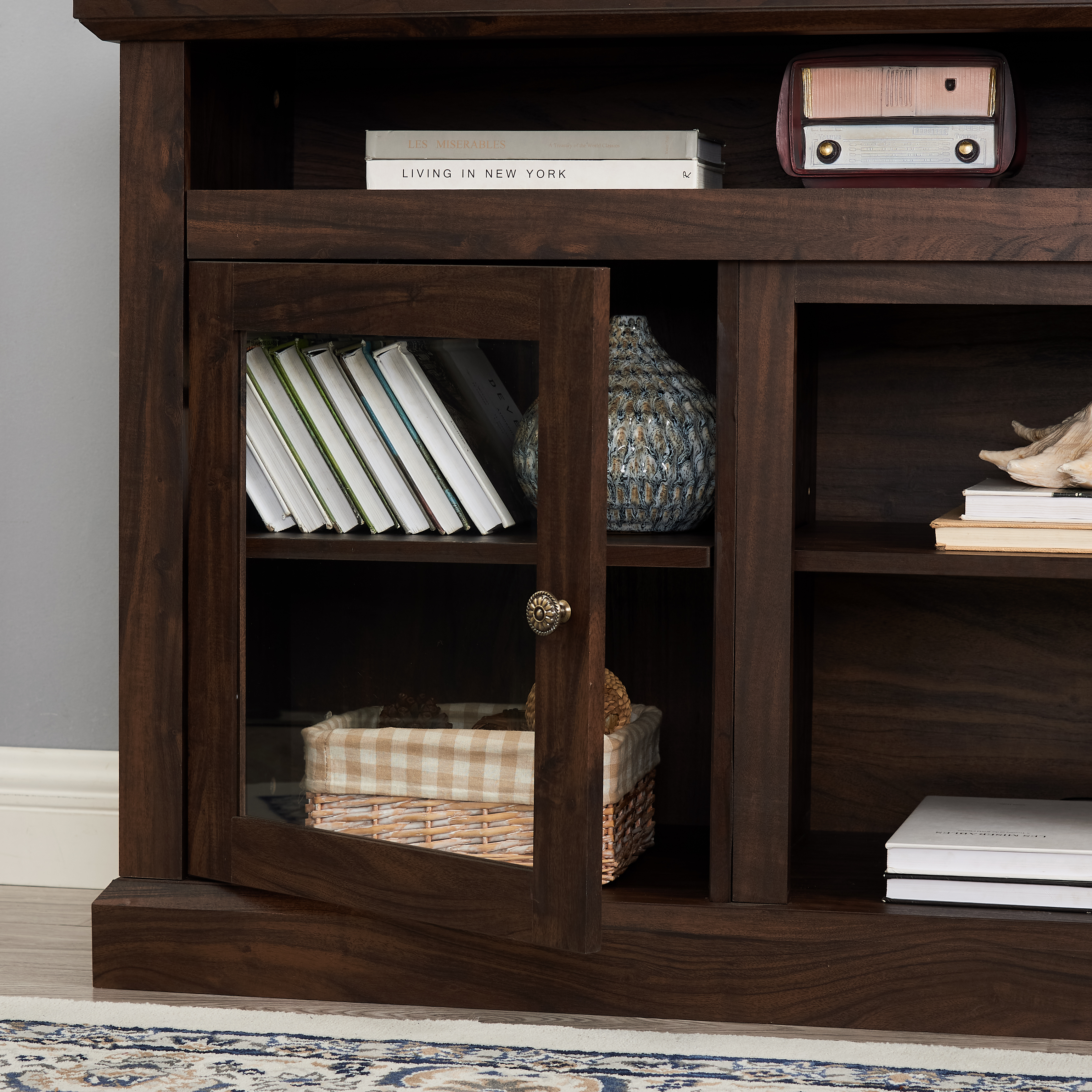 Ample storage